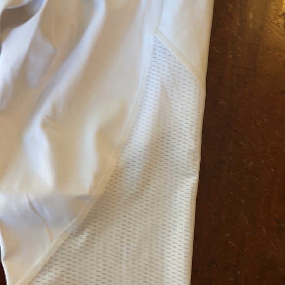Athleta Mesh Contender Capri size Small Tall - Picture 11 of 12